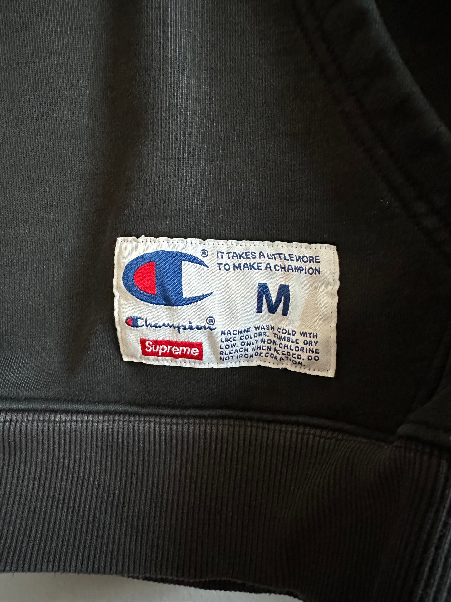 Supreme x Champion Black SS17 Pullover Sweatshirt Mens Medium Streetwear Used