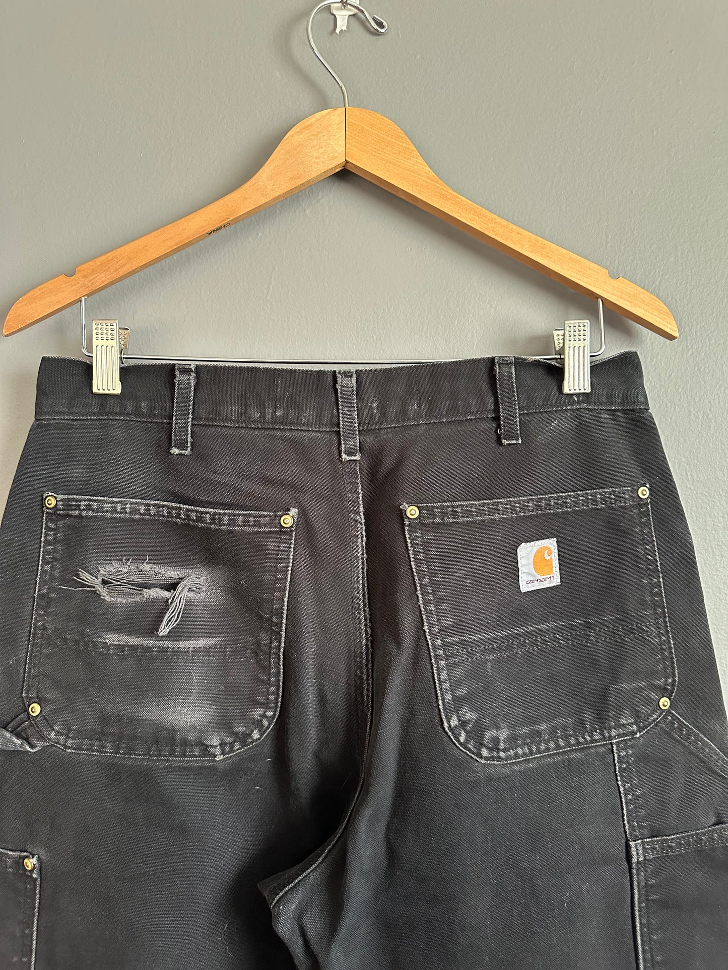 Carhartt Double Knee Carpenter Pants Mens 33x30 B01 BLK Faded Distressed